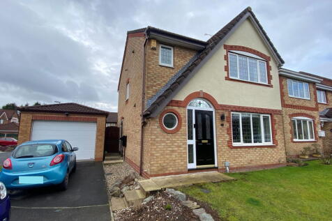 7 Arkle Drive, Chadderton, OL9 3 bed detached house for sale