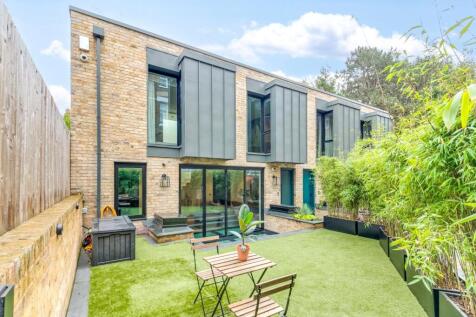 Fitzjohns Avenue, Hampstead 3 bed house for sale