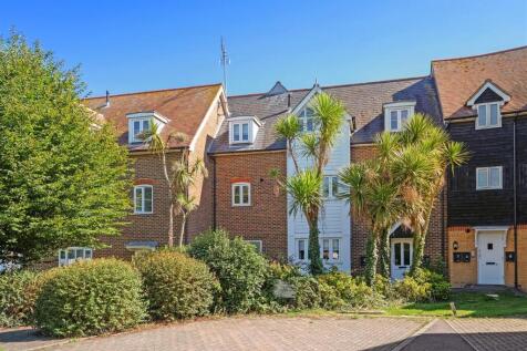 Bluefield Mews, Whitstable 2 bed apartment for sale