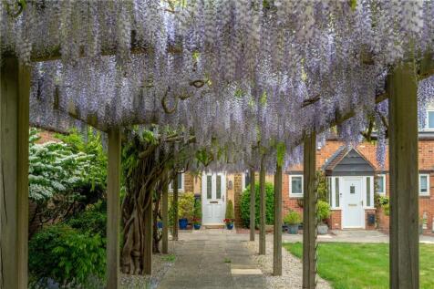Highlands, Banbury OX15 2 bed end of terrace house for sale