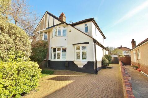 4 bedroom semi-detached house for sale
