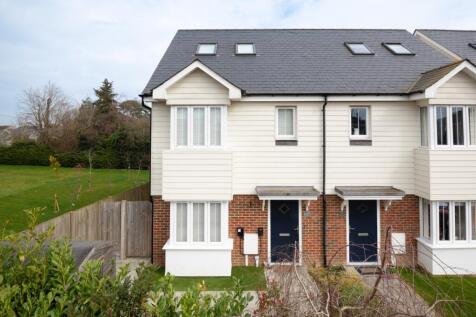 Blean, Canterbury 3 bed townhouse for sale