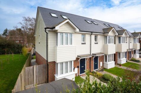 Blean, Canterbury 3 bed townhouse for sale