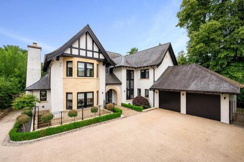 Chapel Lane, Altrincham WA15 5 bed detached house for sale