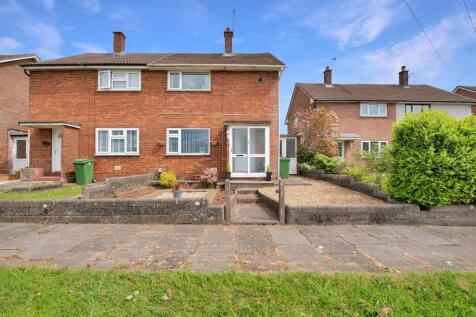 Ball Road, Llanrumney, Cardiff, South... 2 bed semi