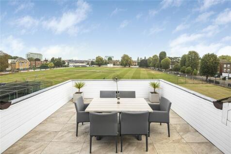 Wellington Road, Enfield, EN1 3 bed penthouse for sale
