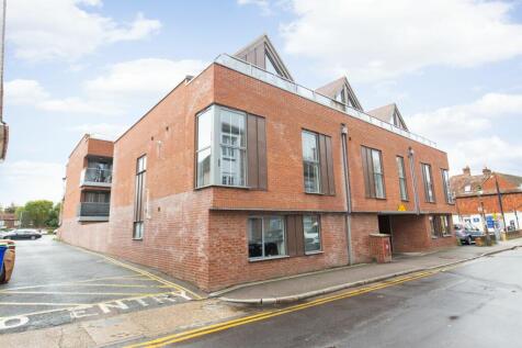 Dover Street, Canterbury, CT1 2 bed apartment for sale