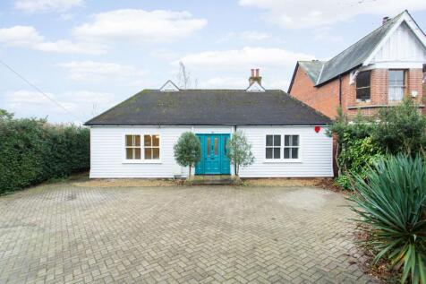 Island Road, Sturry, CT2 4 bed detached bungalow for sale