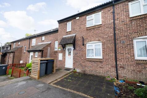 Forrester Close, Canterbury, CT1 2 bed terraced house for sale