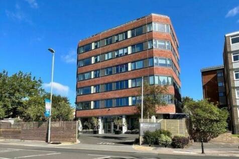 Eastbourne BN21 2 bed flat for sale