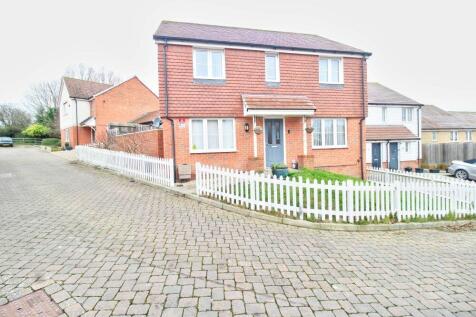 Burdock Place, Pevensey BN24 4 bed detached house for sale