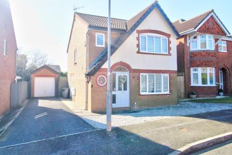 Cuckmere Drive, Pevensey BN24 3 bed detached house for sale