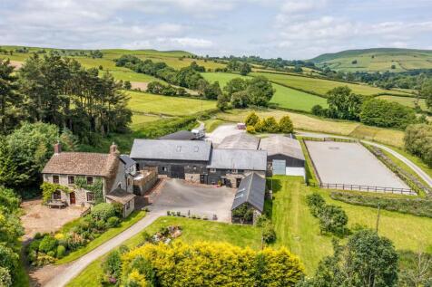 3 bedroom smallholding for sale