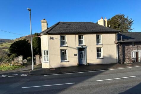 Defynnog, Brecon, LD3 3 bed end of terrace house for sale