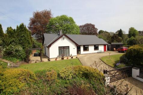 4 bedroom detached bungalow for sale
