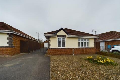 West Crayke, Bridlington 3 bed detached bungalow for sale