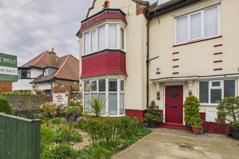 Cardigan Road, Bridlington 2 bed flat for sale