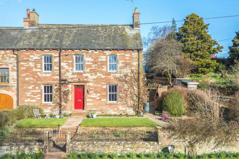 4 bedroom semi-detached house for sale