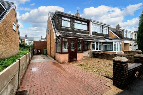 3 bedroom semi-detached house for sale