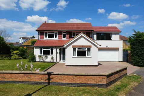 6 bedroom detached house for sale