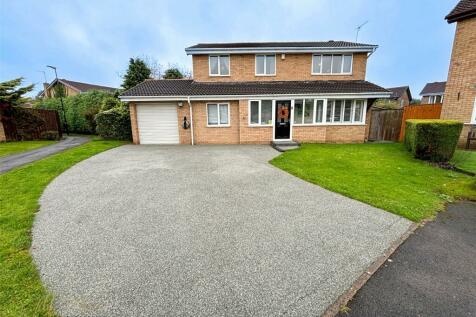 5 bedroom detached house for sale