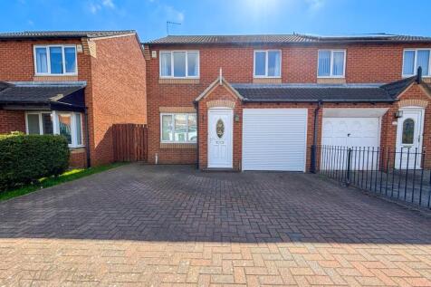 Gragareth Way, Washington NE37 3 bed semi