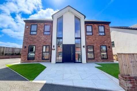 Thornley DH6 5 bed detached house for sale