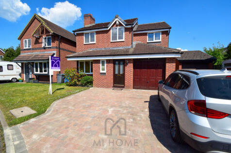 4 bedroom detached house for sale