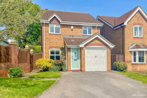 3 bedroom detached house for sale