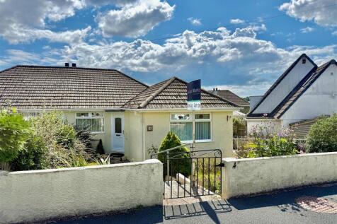 2 bedroom semi-detached bungalow for sale
