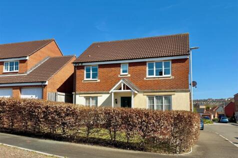 Mitchell Close, Plymouth PL9 4 bed detached house for sale