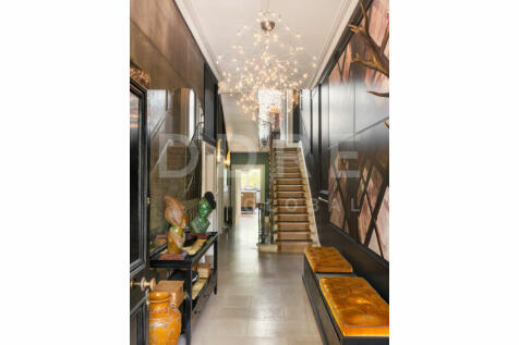 Hanover Terrace, London, NW1 7 bed terraced house for sale