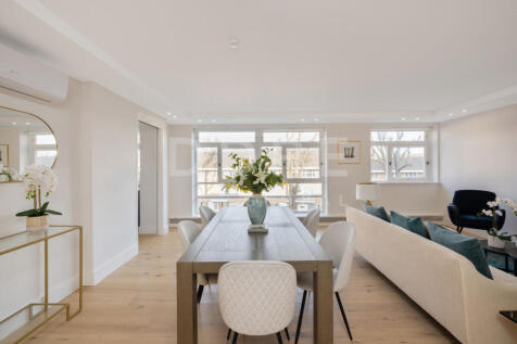St. John's Wood Park, London, NW8 3 bed apartment for sale