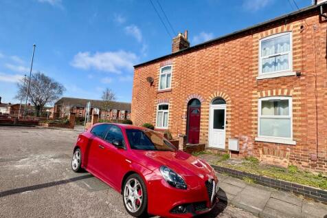 Sandhill Road, Northampton 2 bed terraced house for sale