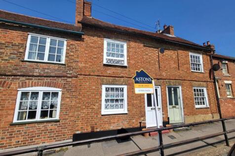 Tickford Street, Newport Pagnell 2 bed cottage for sale