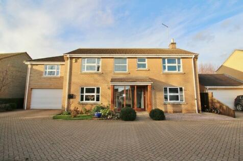 5 bedroom detached house for sale