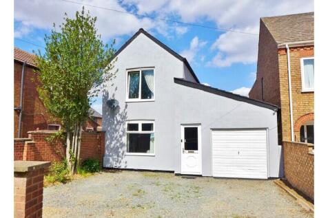 Peterborough Road, Whittlesey PE7 3 bed detached house for sale