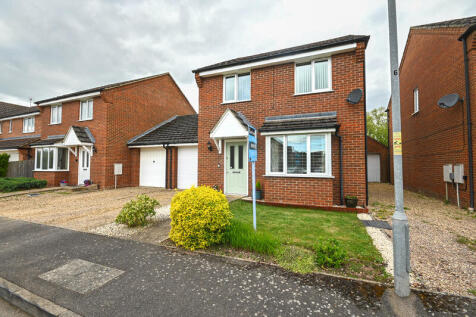 Redbarn, Whittlesey PE7 3 bed link detached house for sale