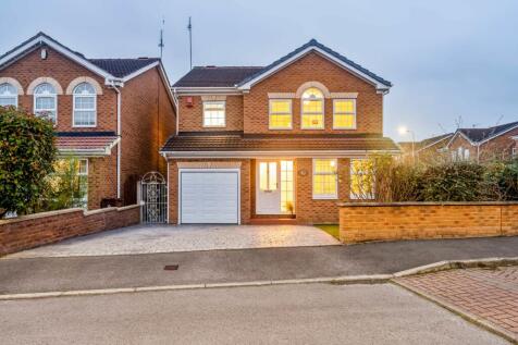 4 bedroom detached house for sale