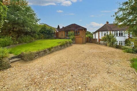 2 bedroom detached bungalow for sale