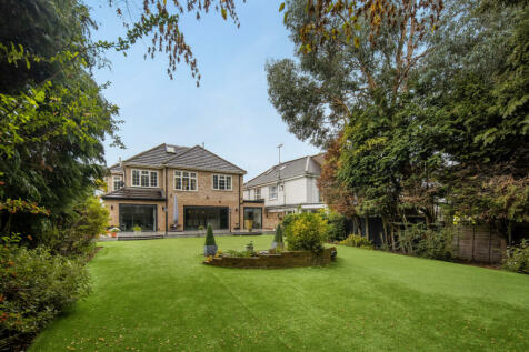 7 bedroom detached house for sale