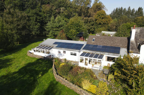 4 bedroom semi-detached bungalow for sale