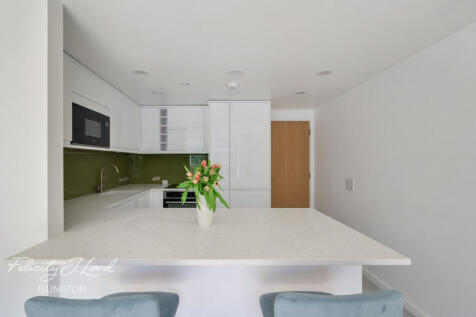 Peacock Place, London N1 2 bed apartment for sale