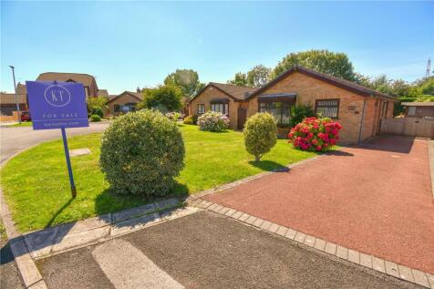 2 bedroom bungalow for sale