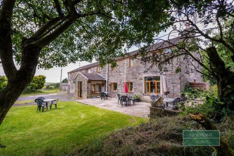 Dean Lane, Lancashire BB4 4 bed detached house for sale