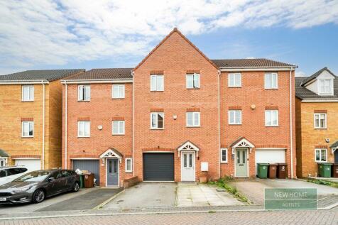 4 bedroom terraced house for sale