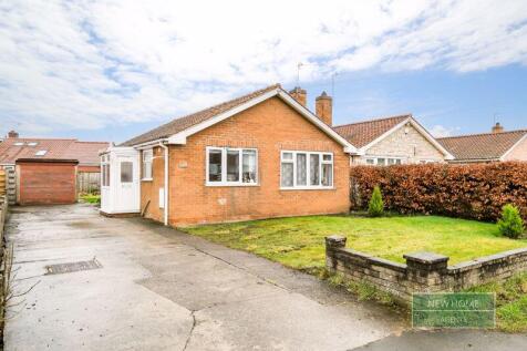 2 bedroom detached bungalow for sale