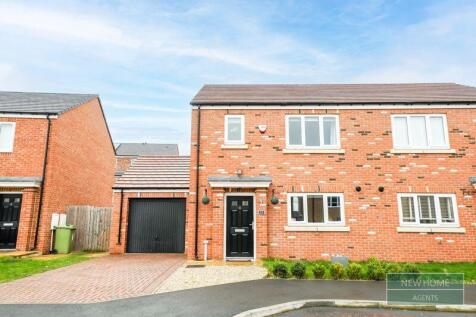 3 bedroom semi-detached house for sale