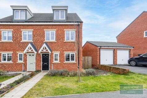 3 bedroom semi-detached house for sale