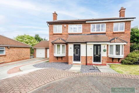 3 bedroom semi-detached house for sale